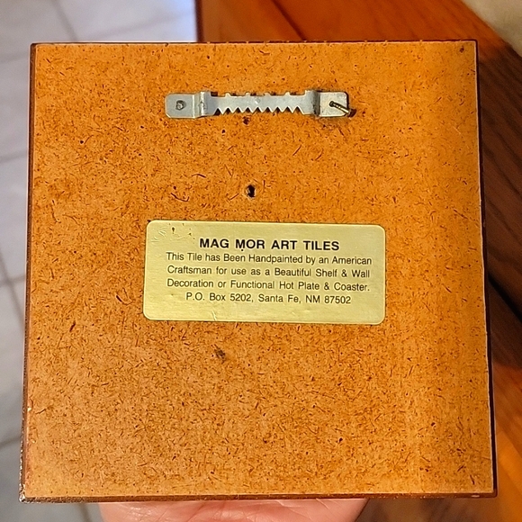 Tile with store called Corner Cupboard - Picture 2 of 2